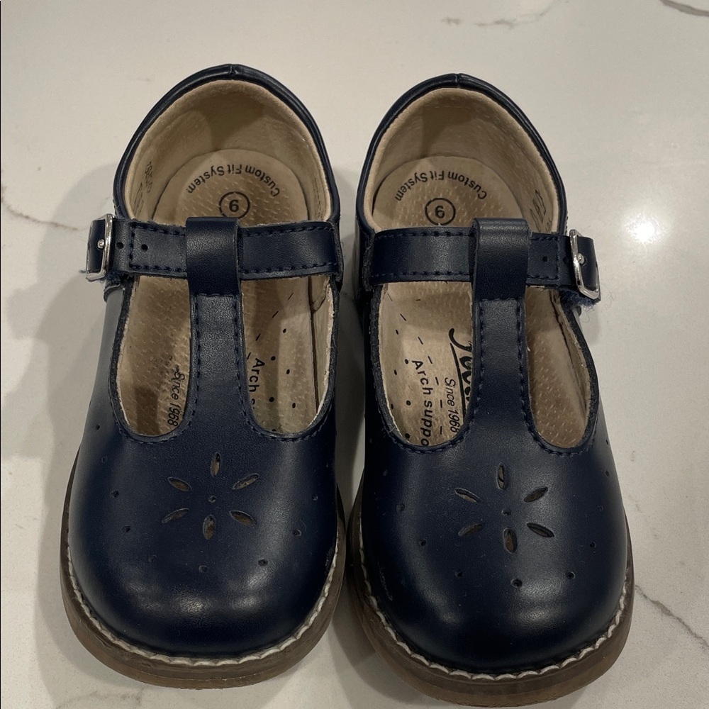 FootMates Navy T-Strap Dress Shoes